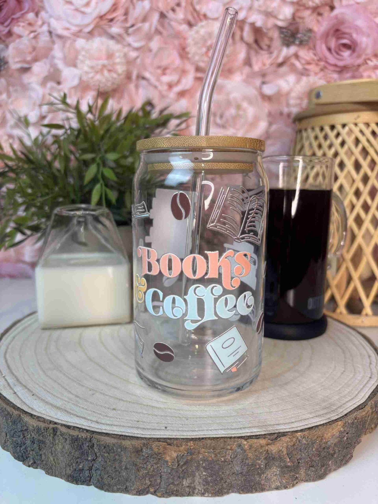 Books and Coffee 📚 - Incanta Shop